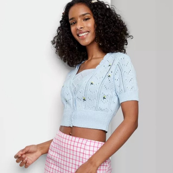 wild fable Sweaters - NWT Wild Fable Blue and floral cable knit cropped top and cardigan set size XXL